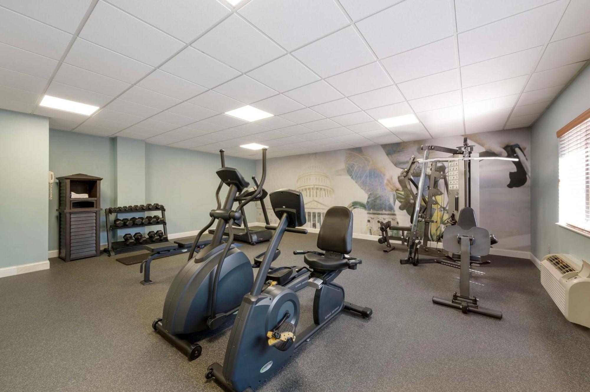 Best Western Plus Mount Vernon - Fort Belvoir Extérieur photo